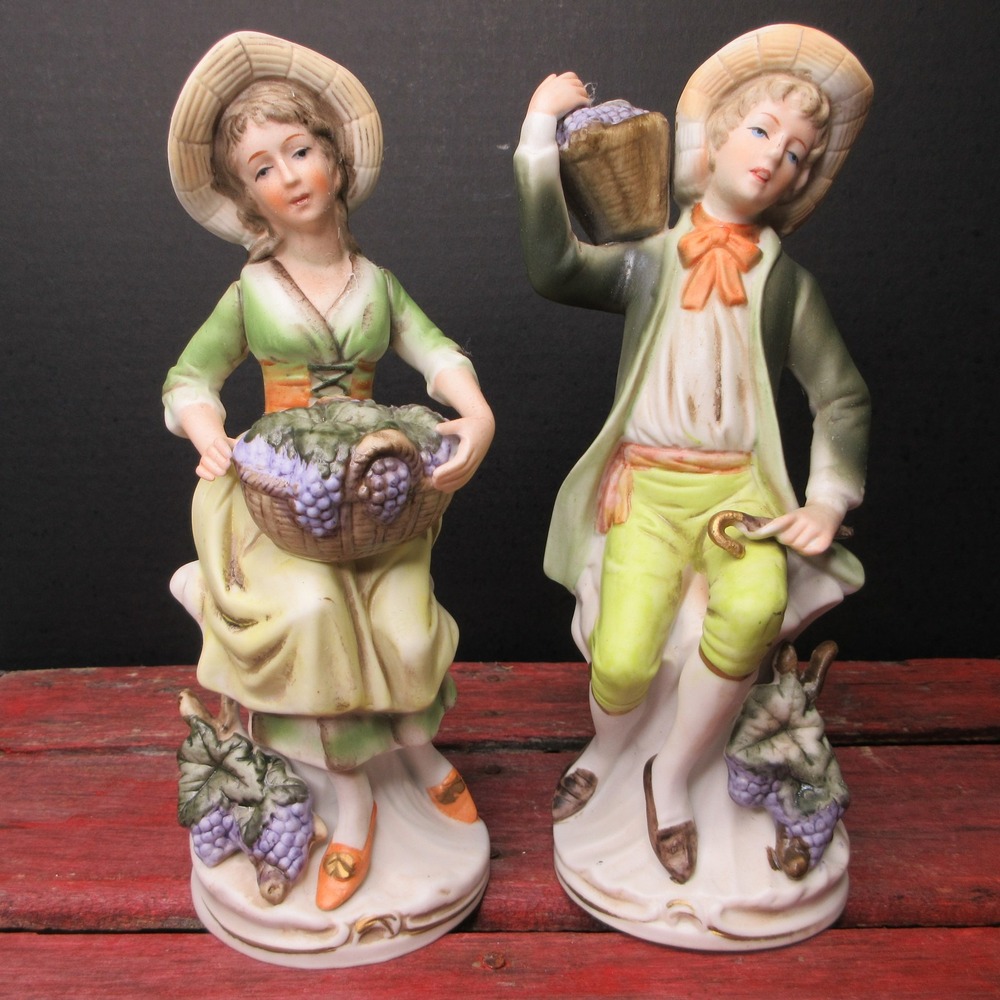 VTG Homco 1258 Porcelain Figurine Pair Man & Woman Grape Harvesters Farmers
